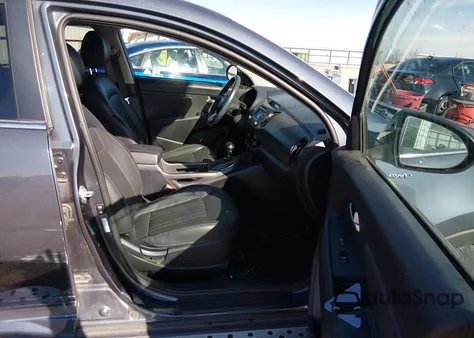 2013 Kia Sportage Ex z USA, uszkodzony, nr VIN KNDPCCA26D7439904